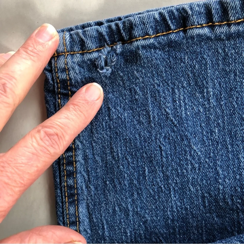 Levi's 505 Straight Leg Jeans. Medium Wash. Extra Tall. Size 36W x 34L